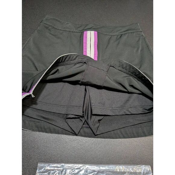 Lady Hagen Black Golf Skort Purple And White Stripe front. Zip Women Size 6 - Picture 3 of 5